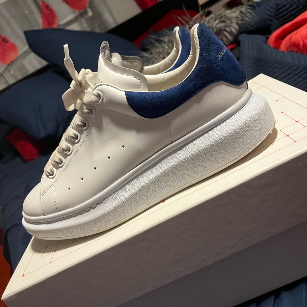 Alexander McQueen Oversized Sneaker (paris blue) Size: EU 41 US 8.5